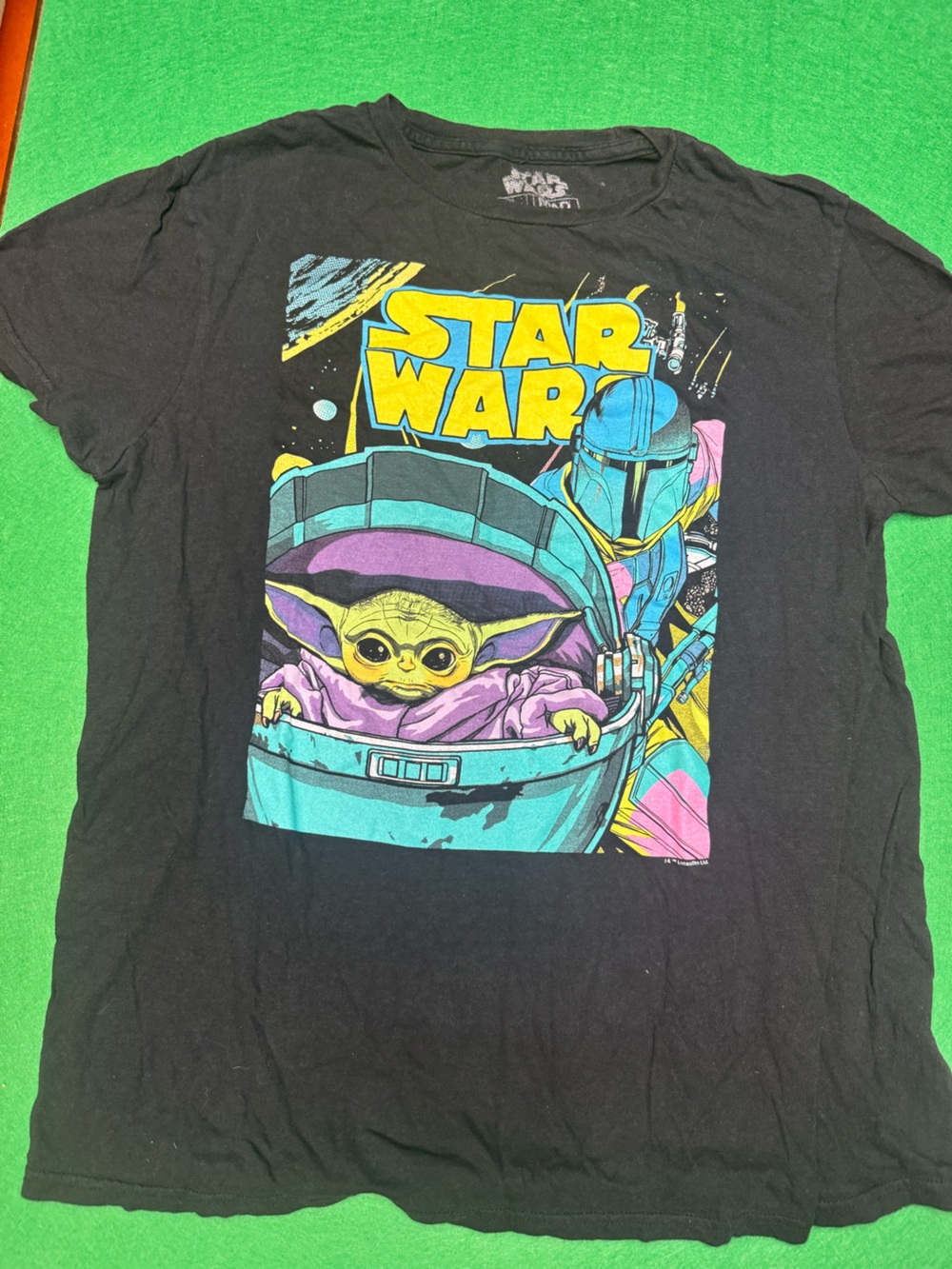 Black Star Wars "Grogu & Mandalorian" Graphic Tee